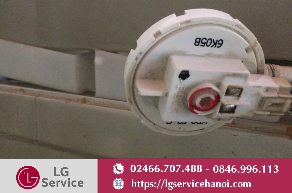 Phao áp suất máy giặt gặp vấn đề