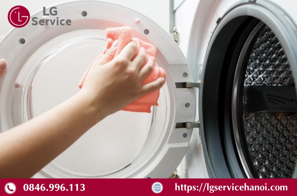 Vệ sinh và bảo dưỡng máy sấy định kỳ